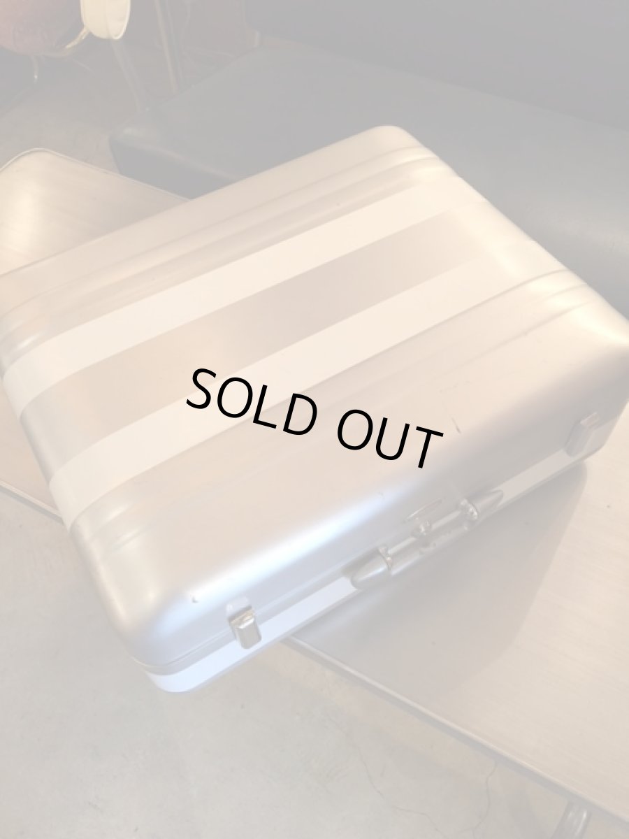 画像10: "Halli Burton" Trunk Case (10)