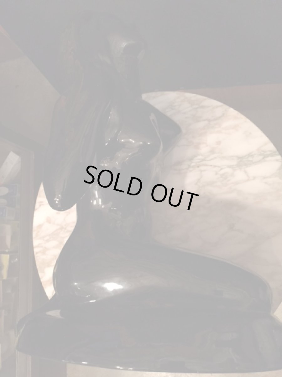 画像11:  Black Pottery Ornament (11)