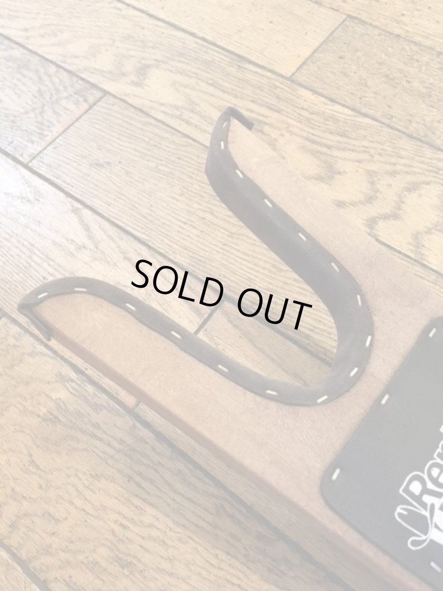 画像4: "Renton Western Wear" Boot Jack (4)