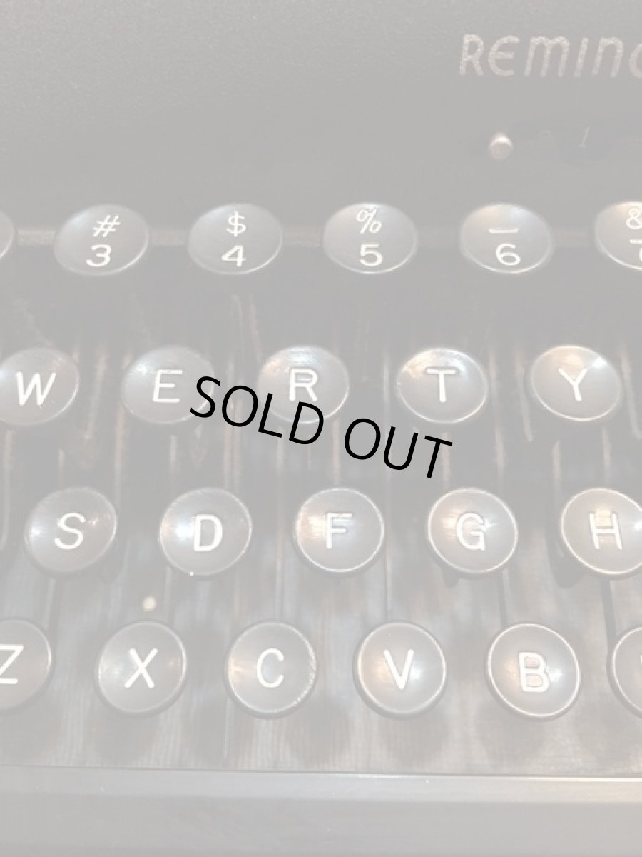 画像6: "Remington" Vintage Typewriter (6)