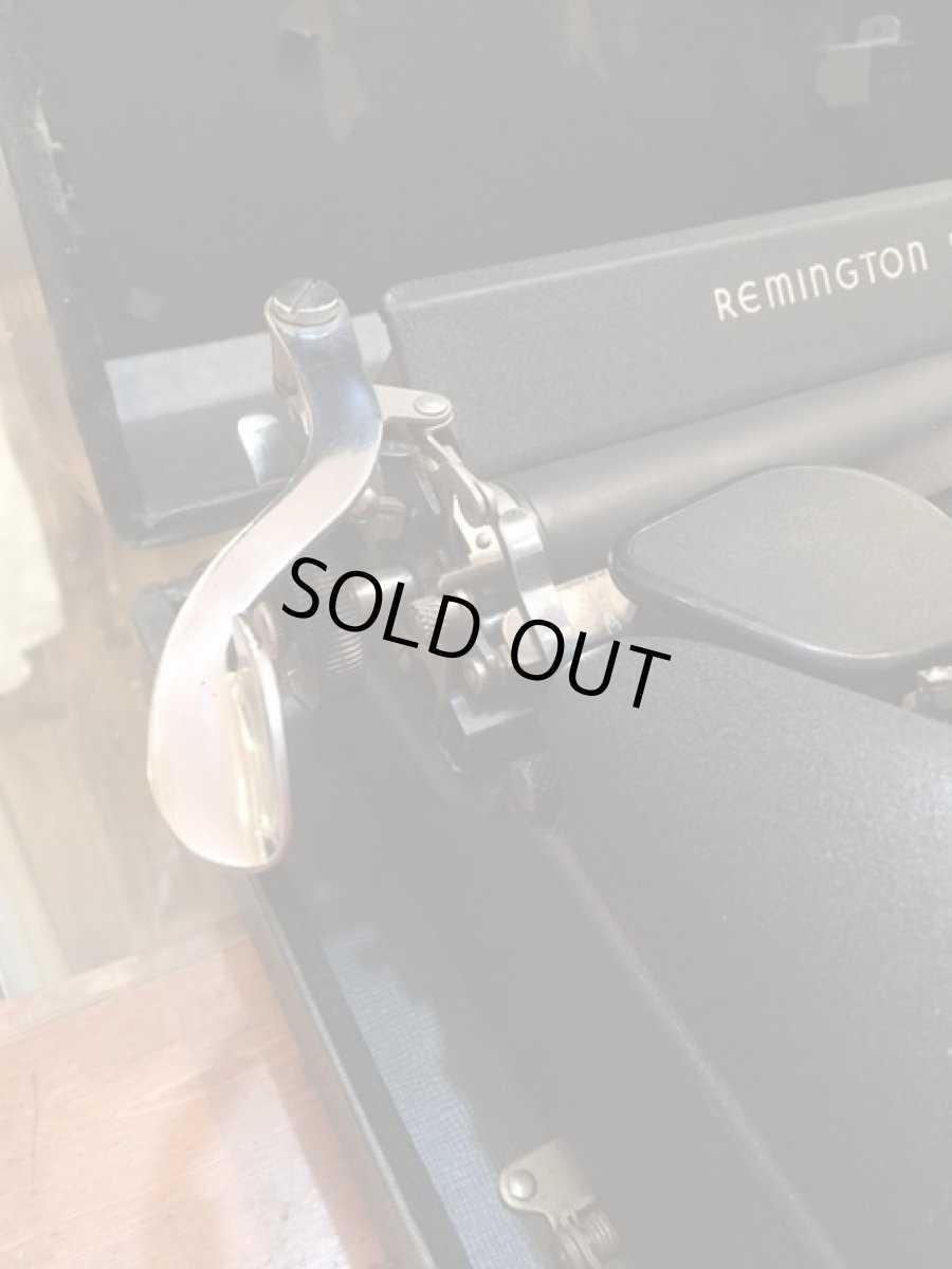 画像3: "Remington" Vintage Typewriter (3)
