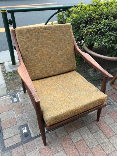 画像1: "PAOLI, INC." Vintage Arm Chair