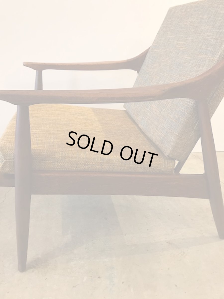 画像2: "PAOLI, INC." Vintage Arm Chair (2)