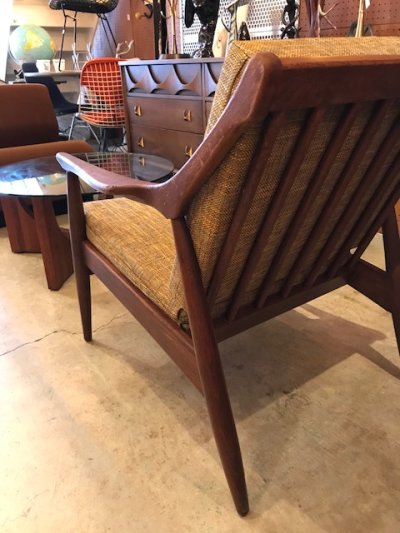 画像3: "PAOLI, INC." Vintage Arm Chair