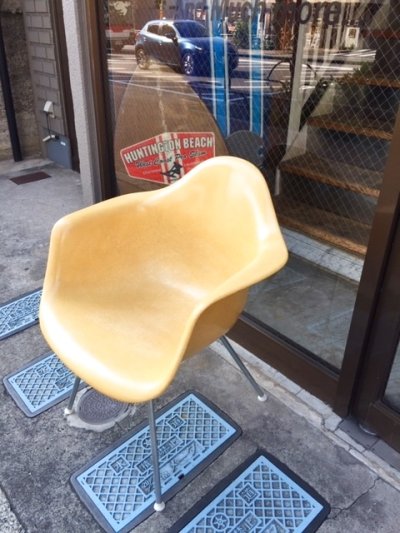 画像3: "Herman Miller" Eames Arm Shell Chair