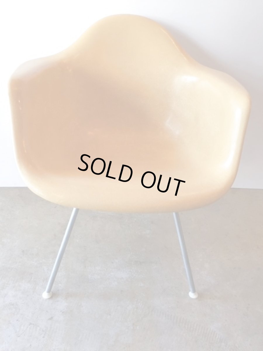 画像2: "Herman Miller" Eames Arm Shell Chair (2)
