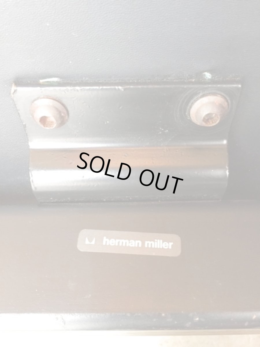 画像9: "Herman Miller" Chicklet Modular Seating Sofa (9)