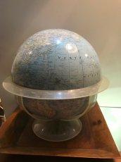 画像4:  "NATIONAL GRAPHIC" Globe (4)