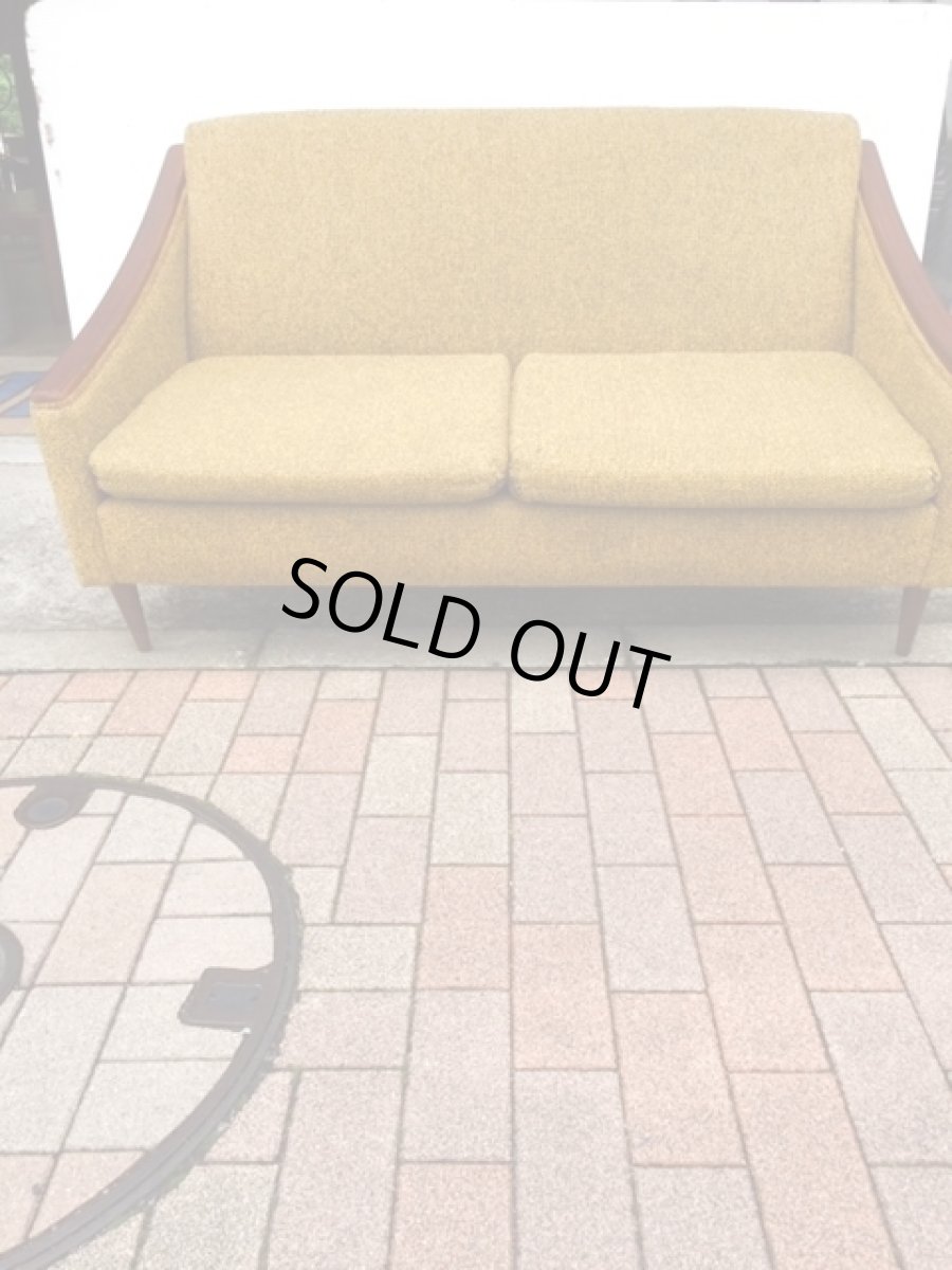 画像4: Vintage Modern Sofa (4)