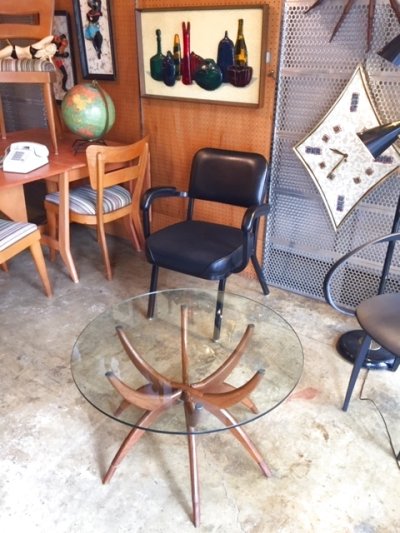 画像3: Glass Circle Table