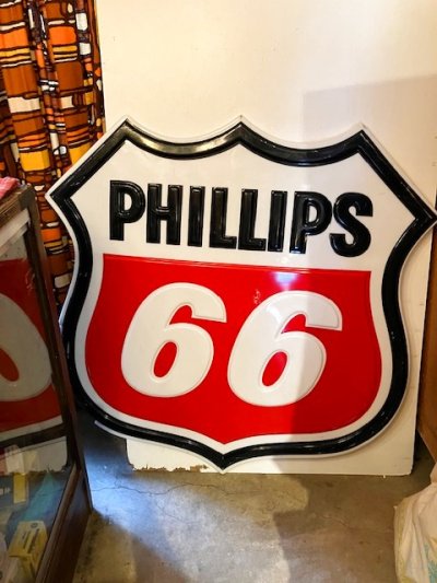 画像1:  “PHILLIPS” 66 Sign