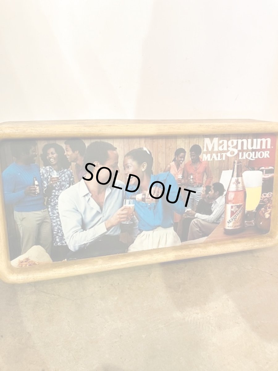画像8:  “Magnum Malt Liquor” Beer Sign (8)