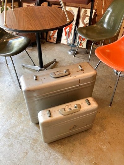 画像2: "Halli Burton" Trunk Case