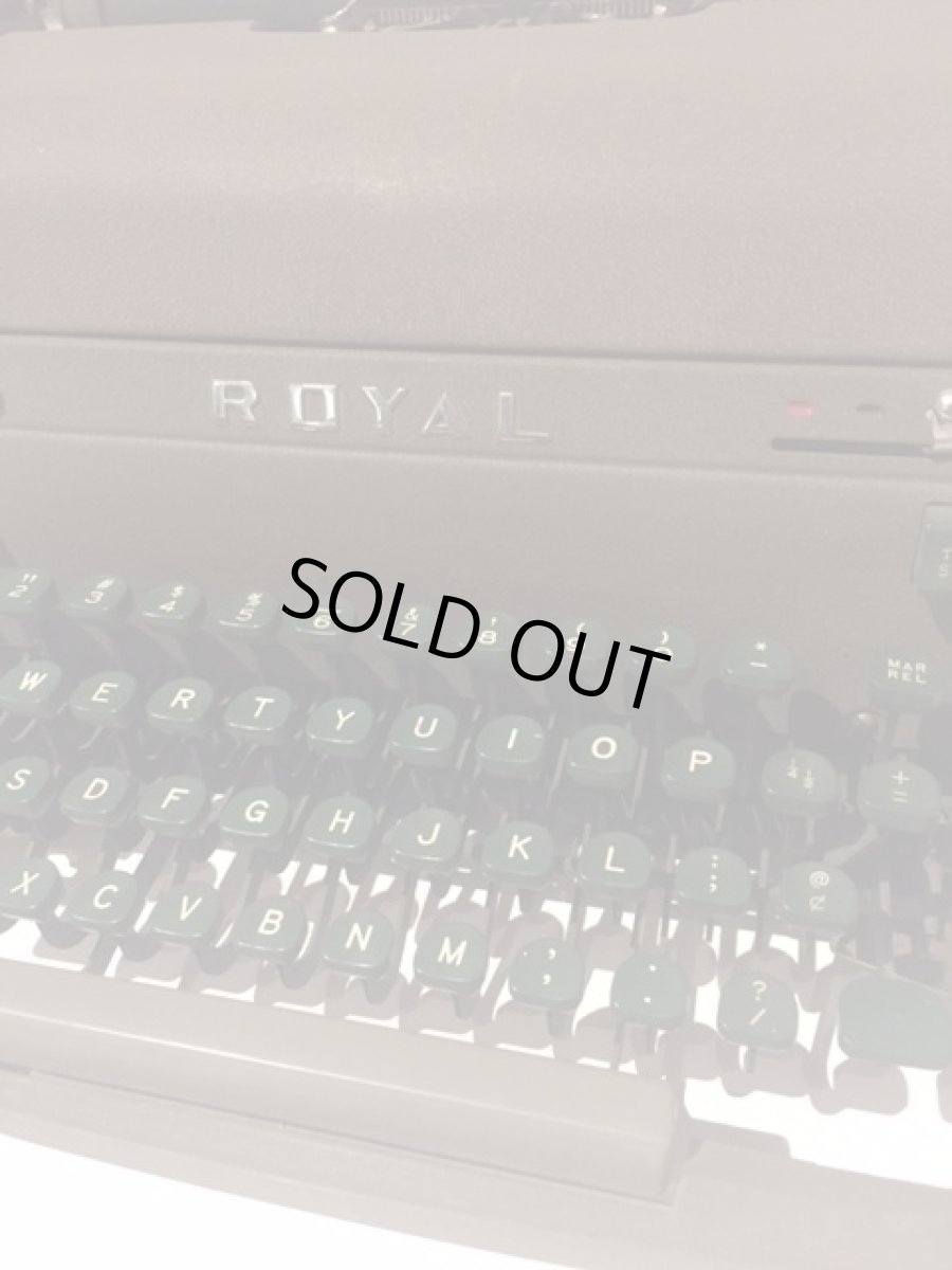 画像3: "ROYAL" Vintage Typewriter (3)