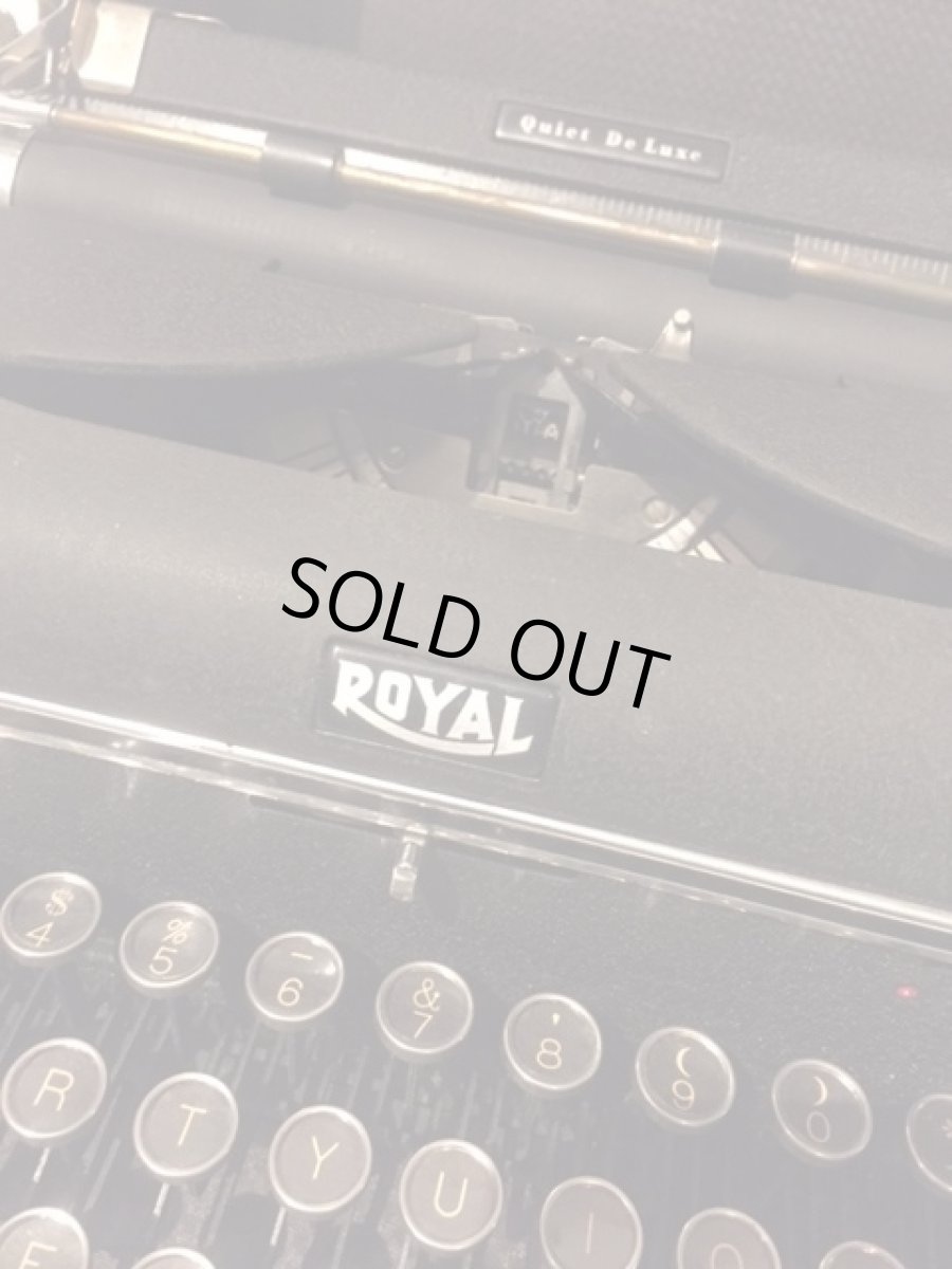 画像3: "ROYAL" Vintage Typewriter (3)