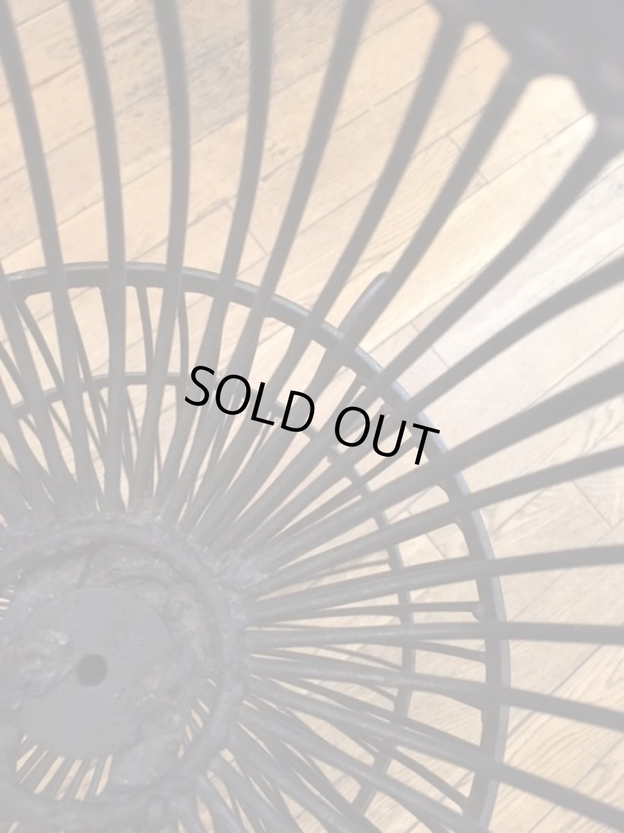 画像9: Iron Display Stand (9)