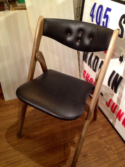 『新商品 Vintage Folding Chair×2 & Vintage Folding Mini Chair』upしました。