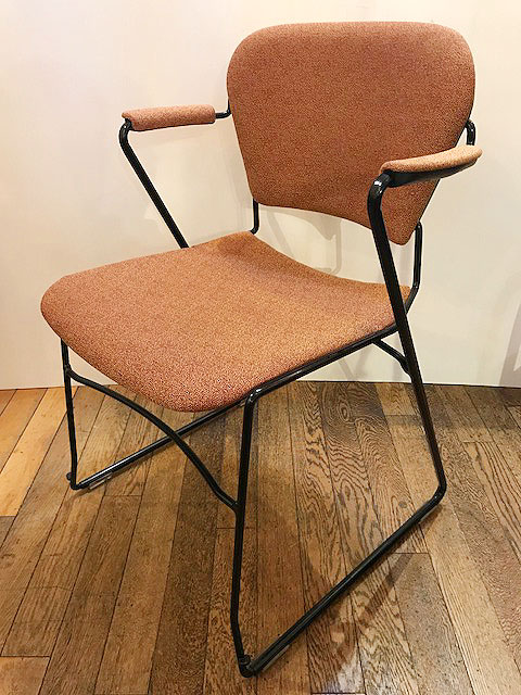 【"Perry" Stack Chair】