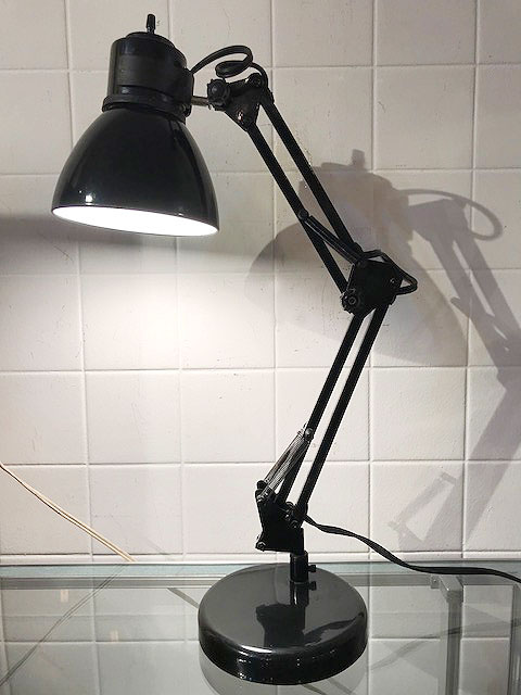 【Desk Lamp】