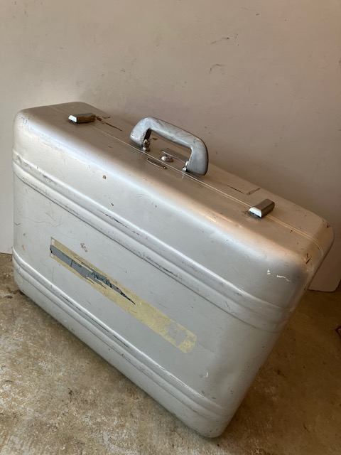 画像3: "Halli Burton" Trunk Case (3)