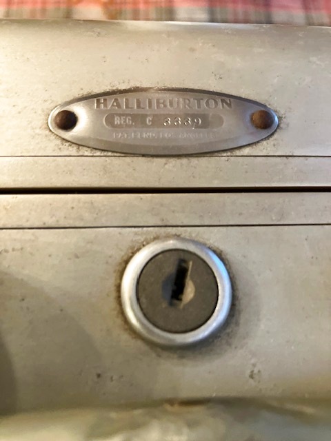 画像5: "Halli Burton" Trunk Case (5)